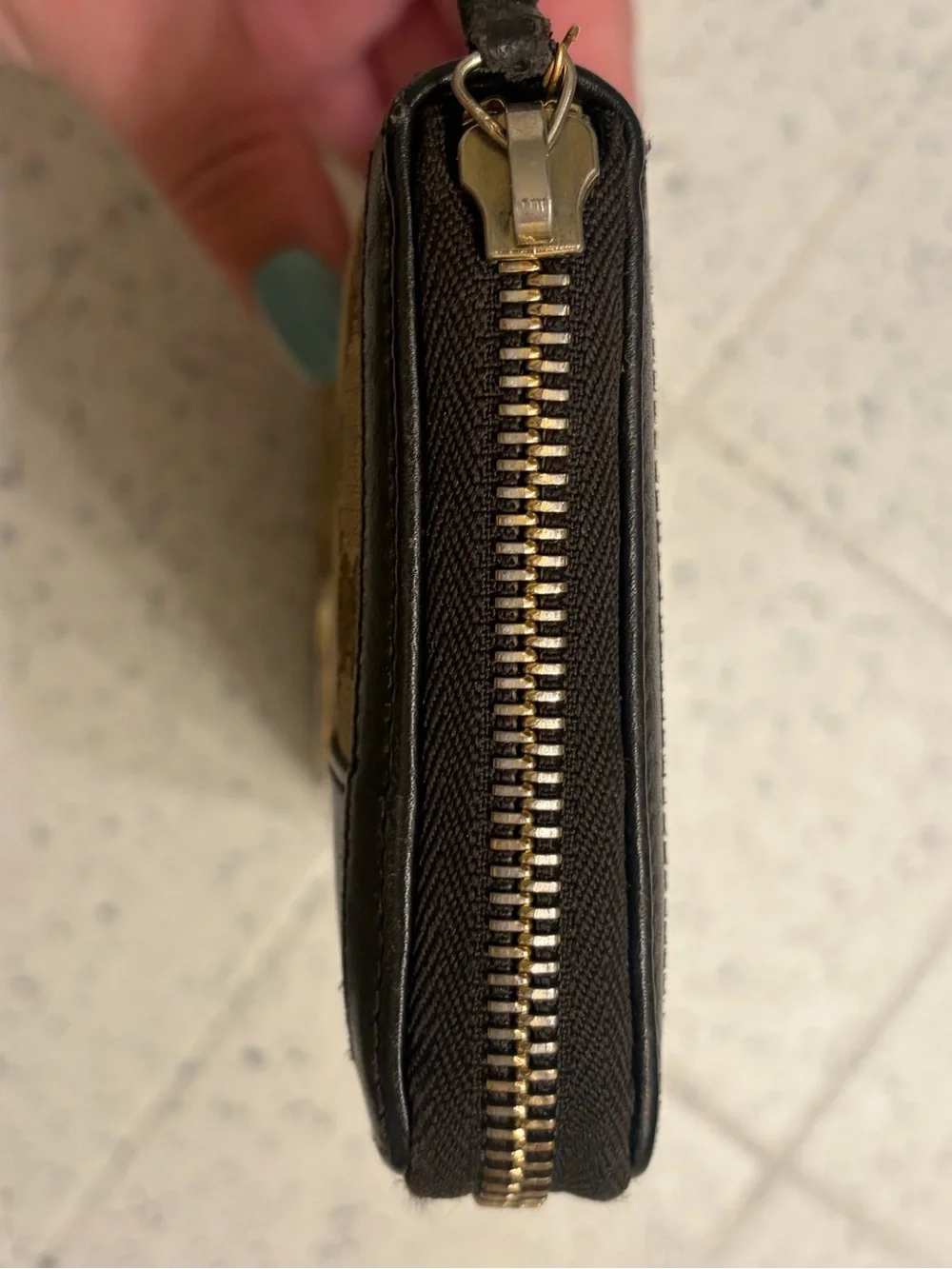 Gucci Brown Monogram GG Zip Wallet with Brown Leather and Gold Hardware - Picture 10 of 11